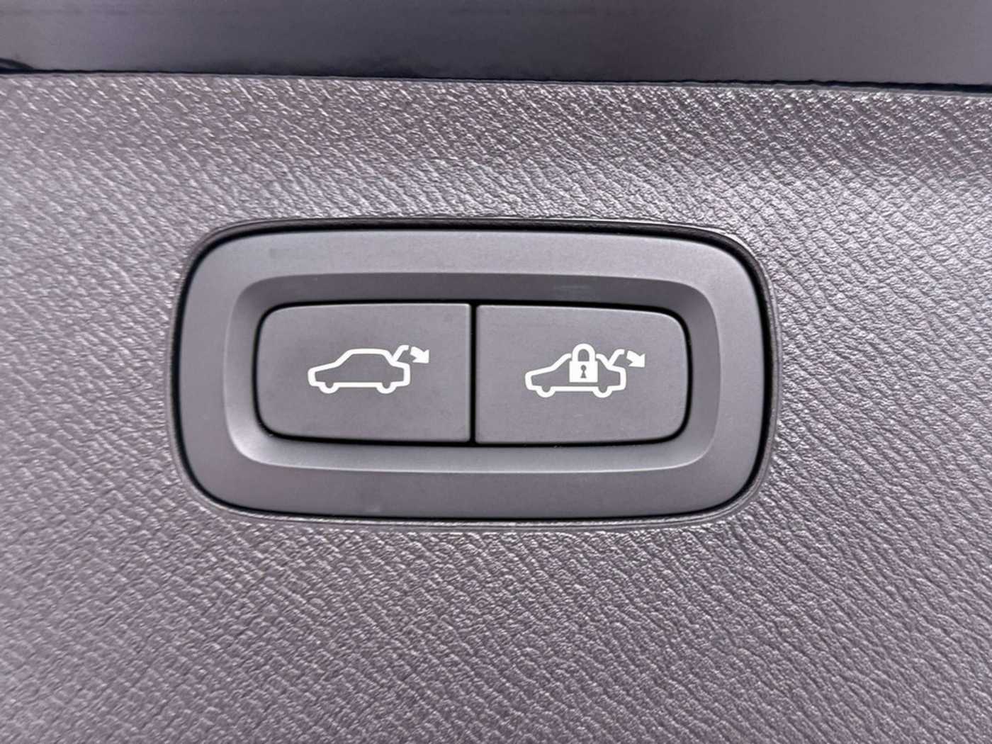 Volvo XC90 – Bild 25