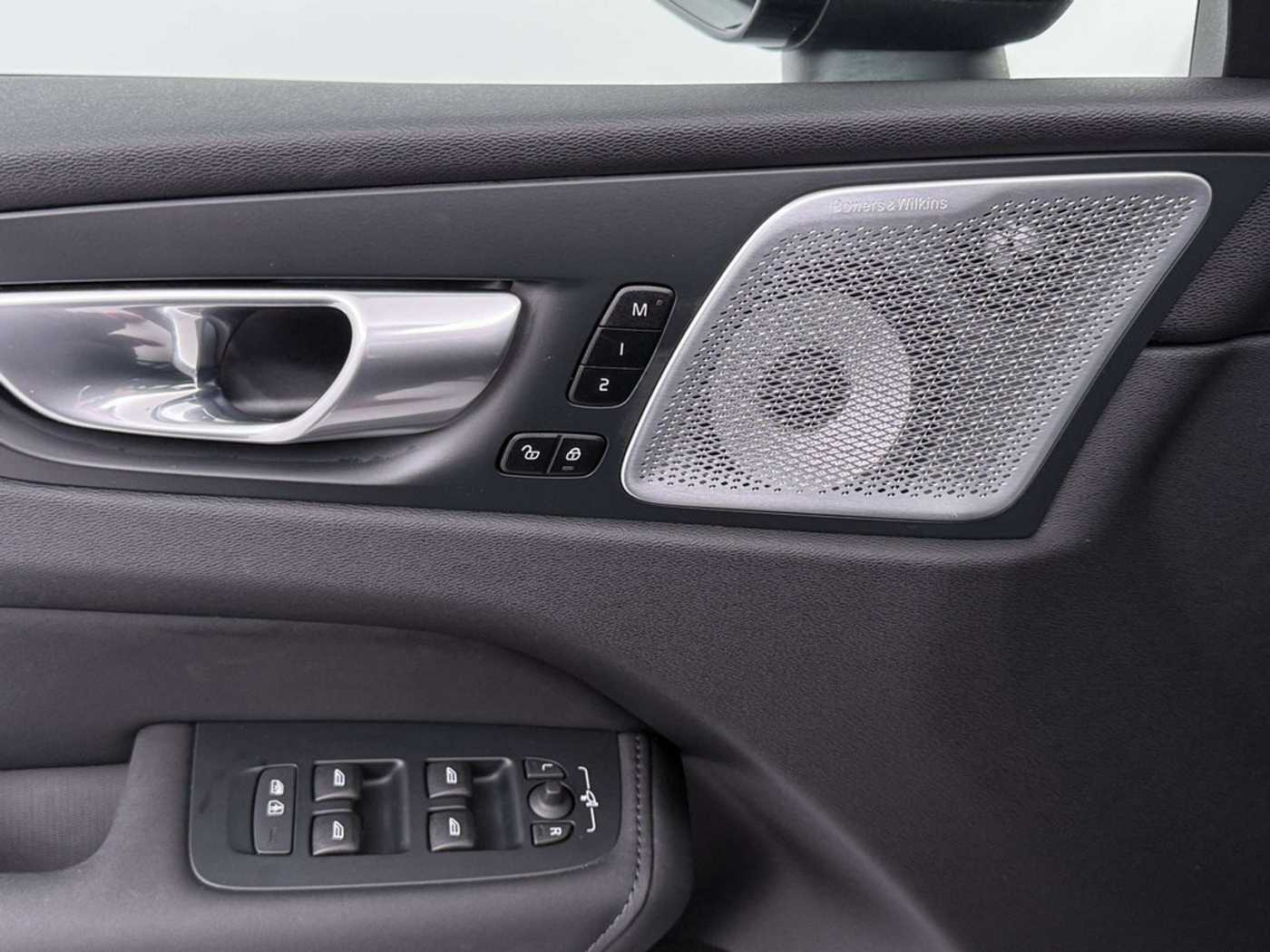 Volvo XC60 – Bild 13