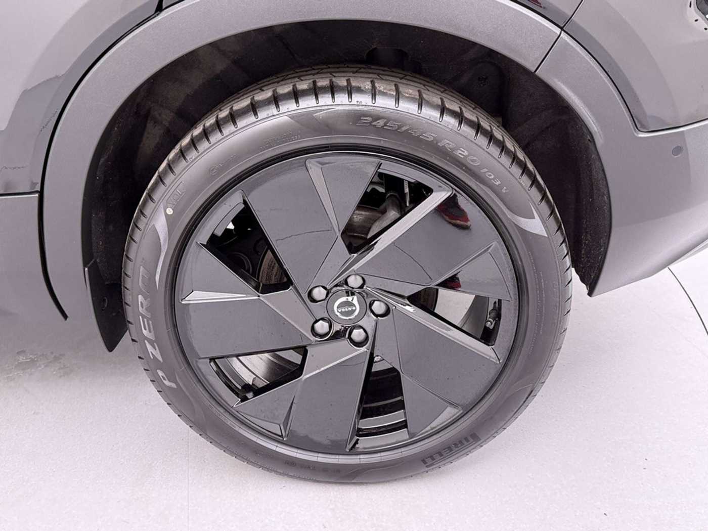 Volvo XC40 – Bild 16