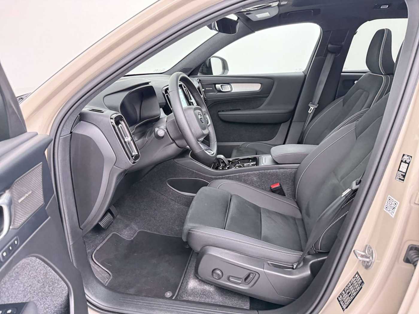 Volvo XC40 – Bild 12