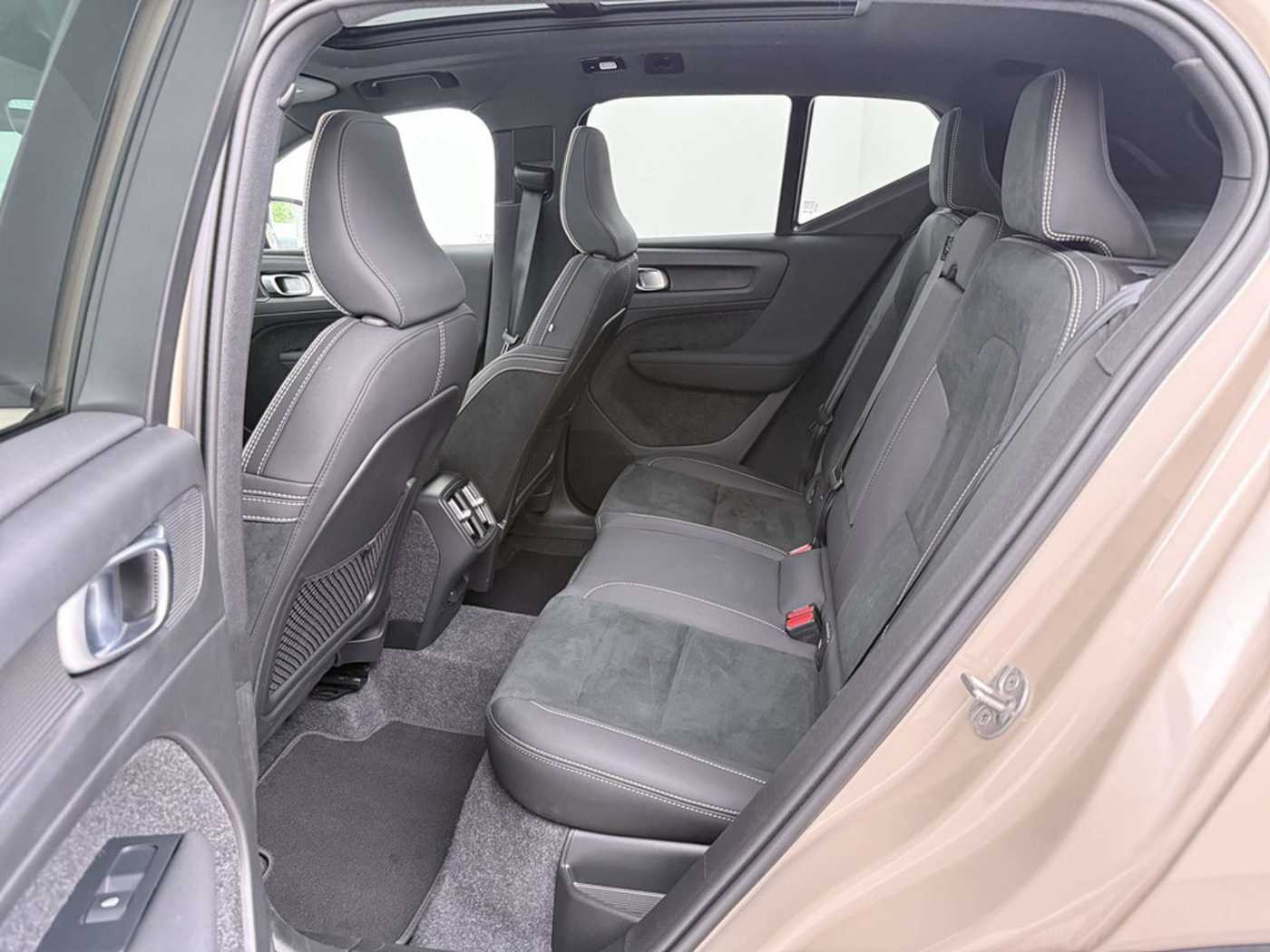 Volvo XC40 – Bild 14
