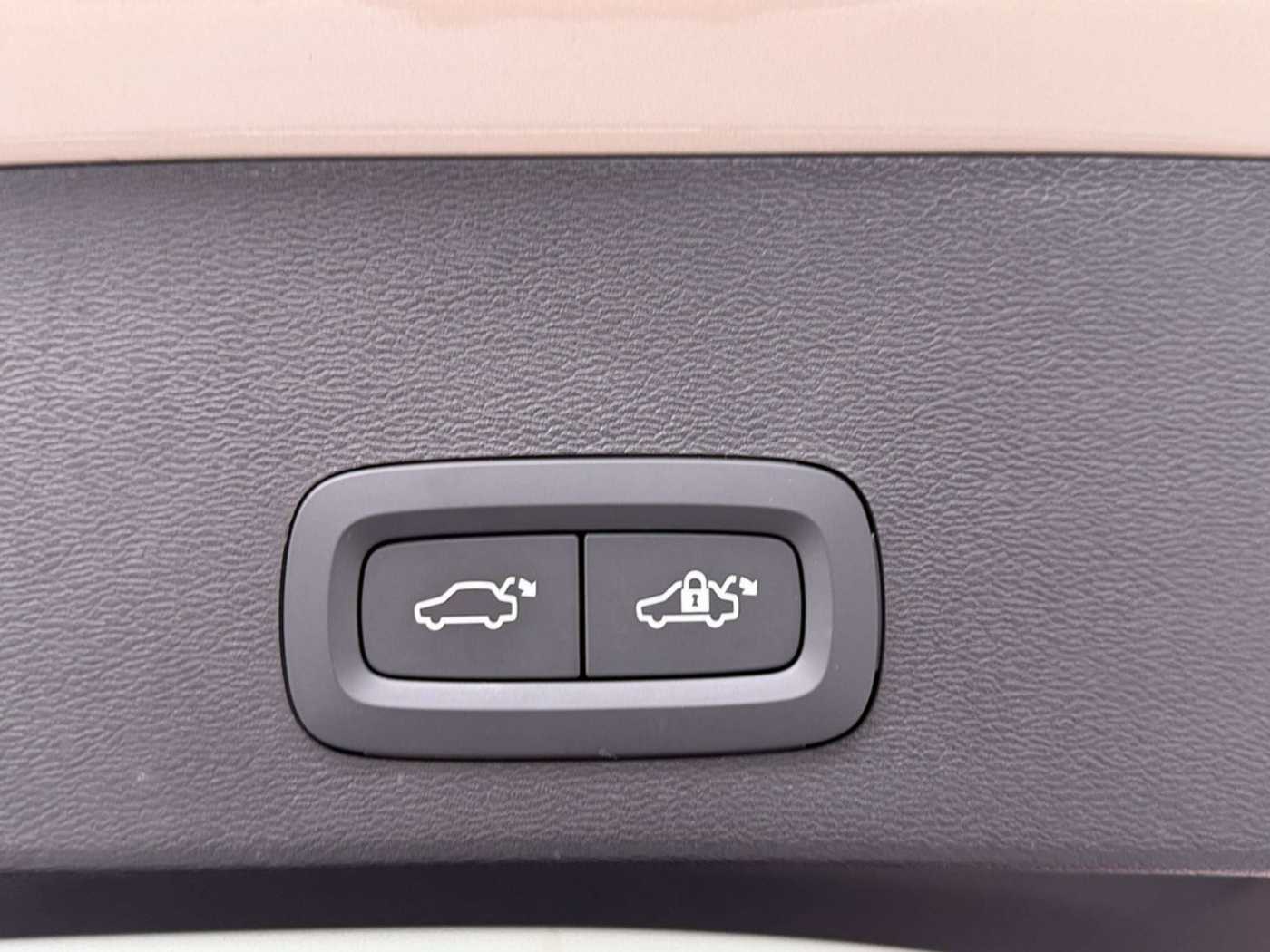 Volvo XC40 – Bild 19