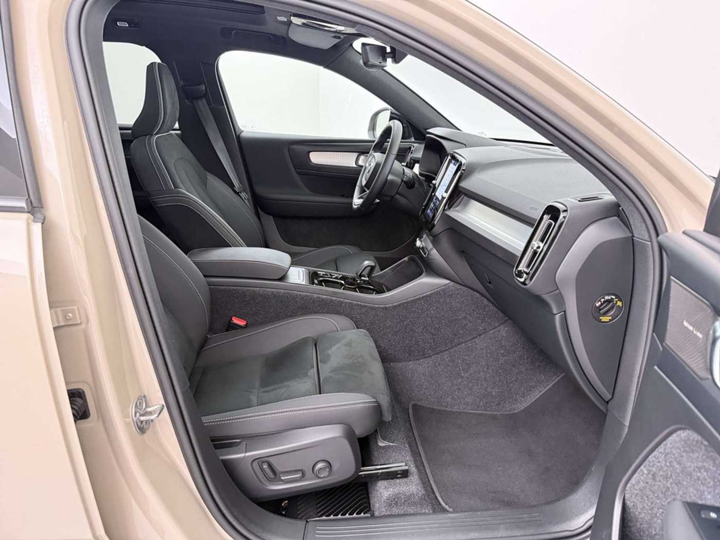 Volvo XC40 – Bild 22