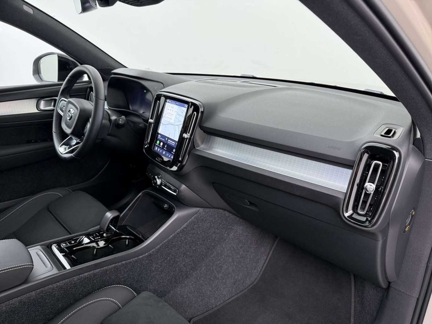 Volvo XC40 – Bild 23