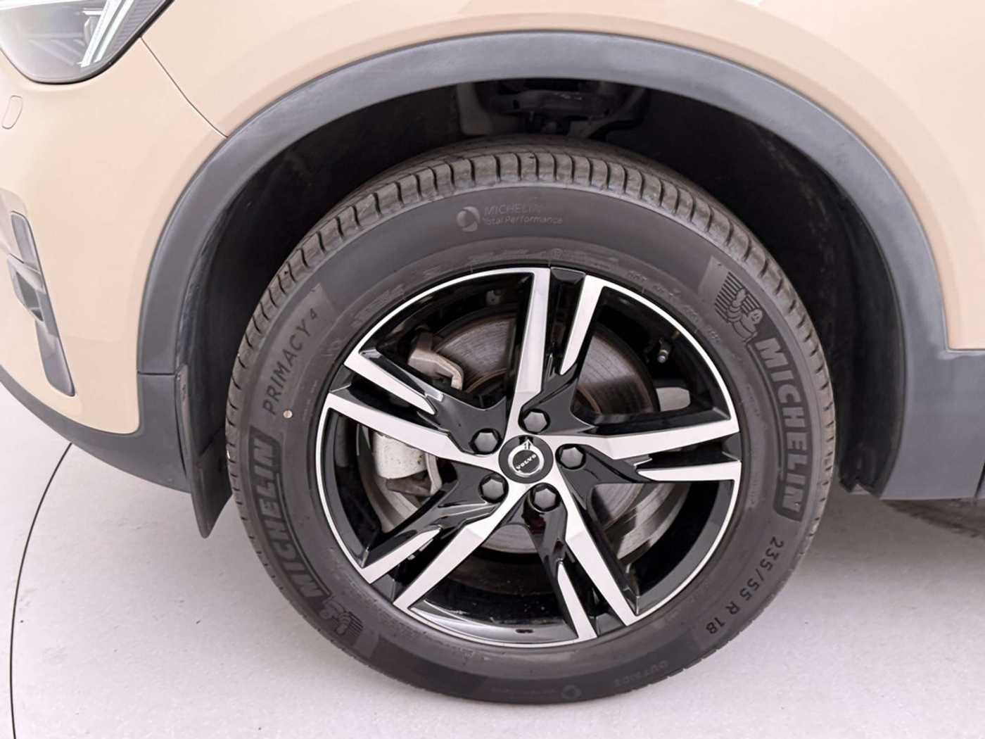 Volvo XC40 – Bild 9