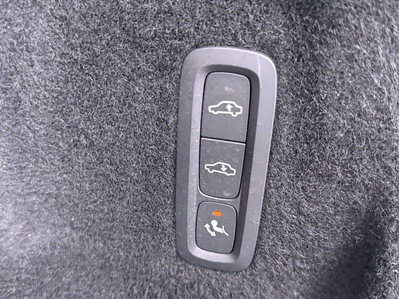Volvo XC60 – Bild 20