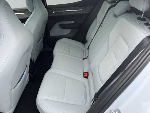 Volvo EX30 – Bild 15
