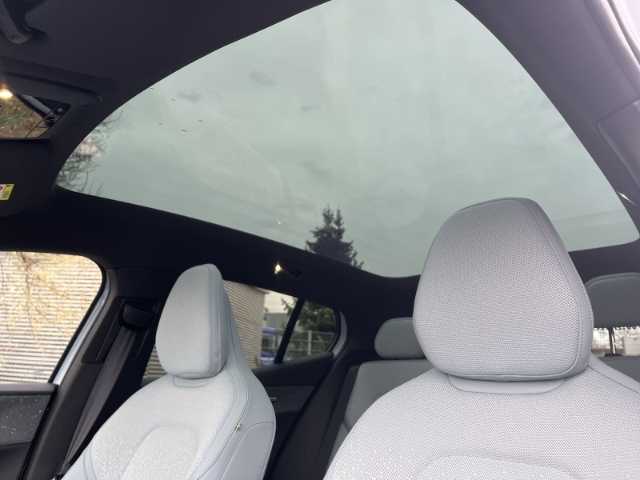 Volvo EX30 – Bild 18