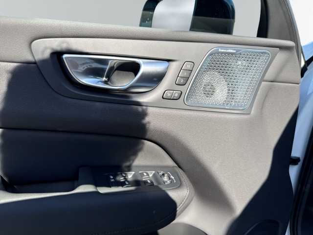 Volvo XC60 – Bild 16