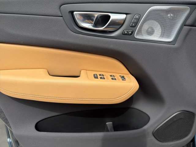 Volvo XC60 – Bild 16