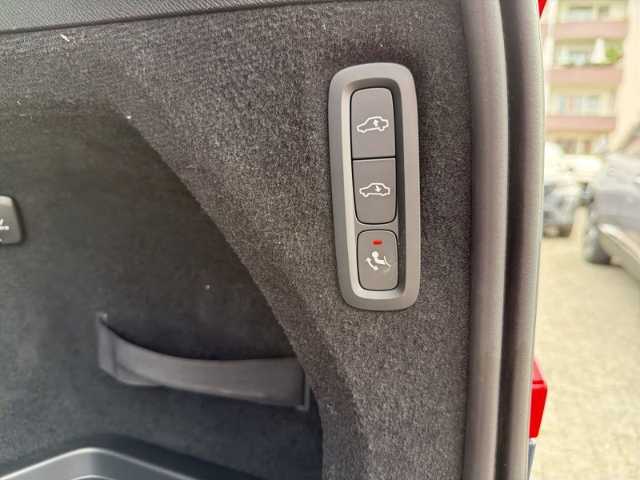 Volvo XC90 – Bild 17