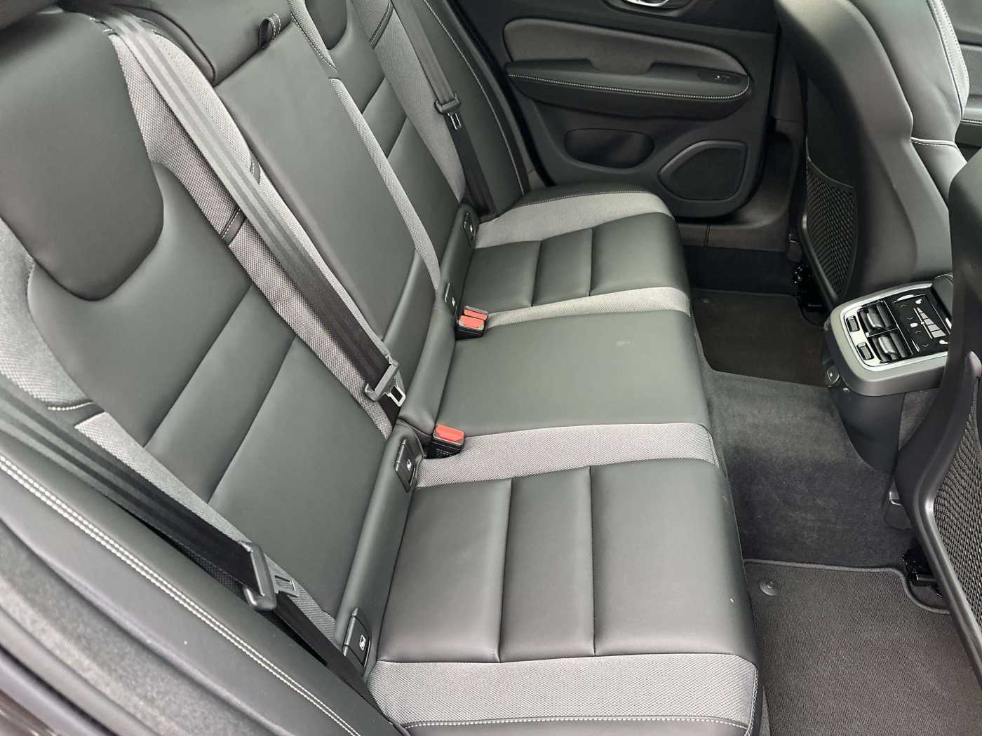 Volvo V60 Cross Country – Bild 11