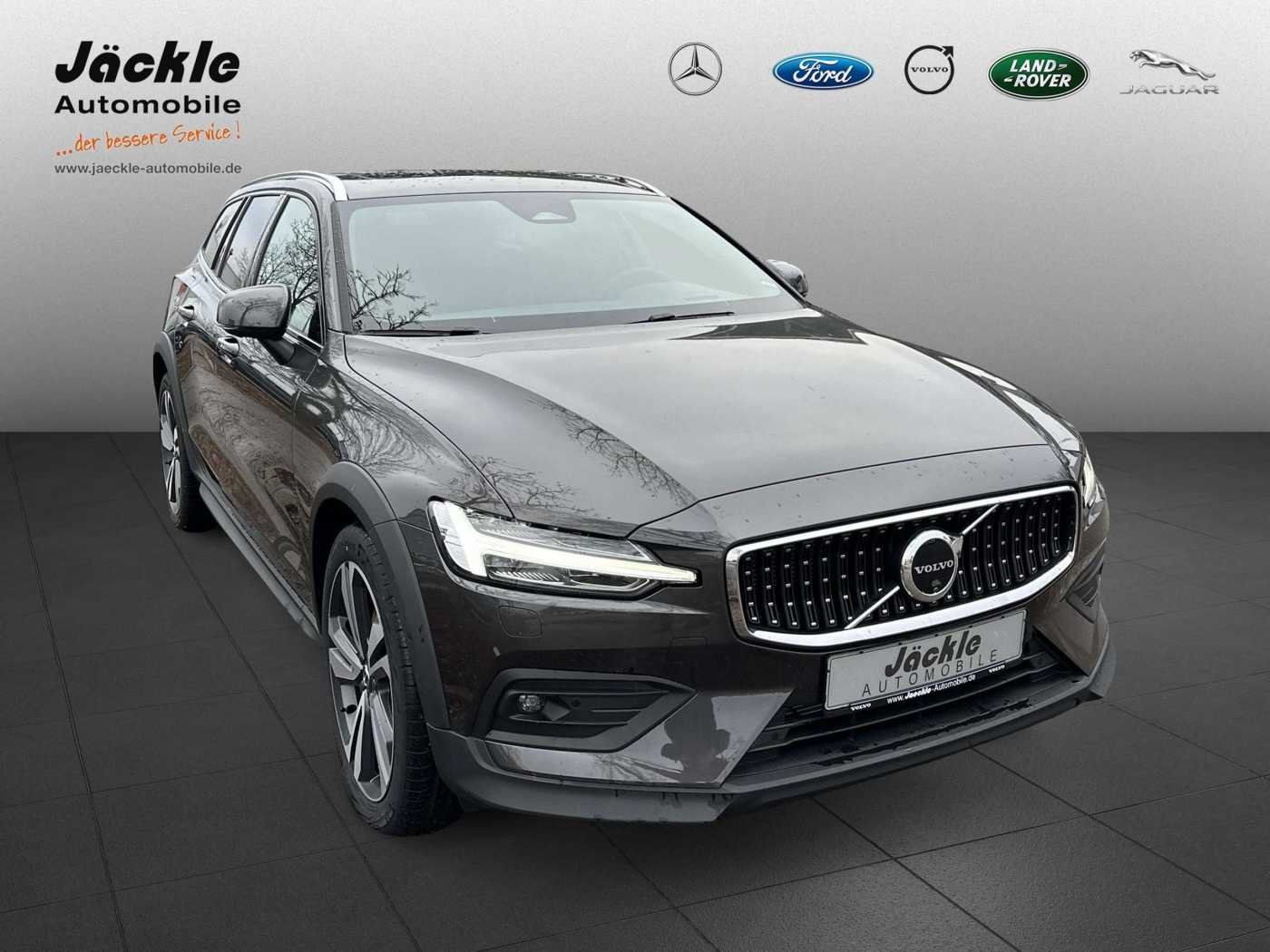 Volvo V60 Cross Country – Bild 3