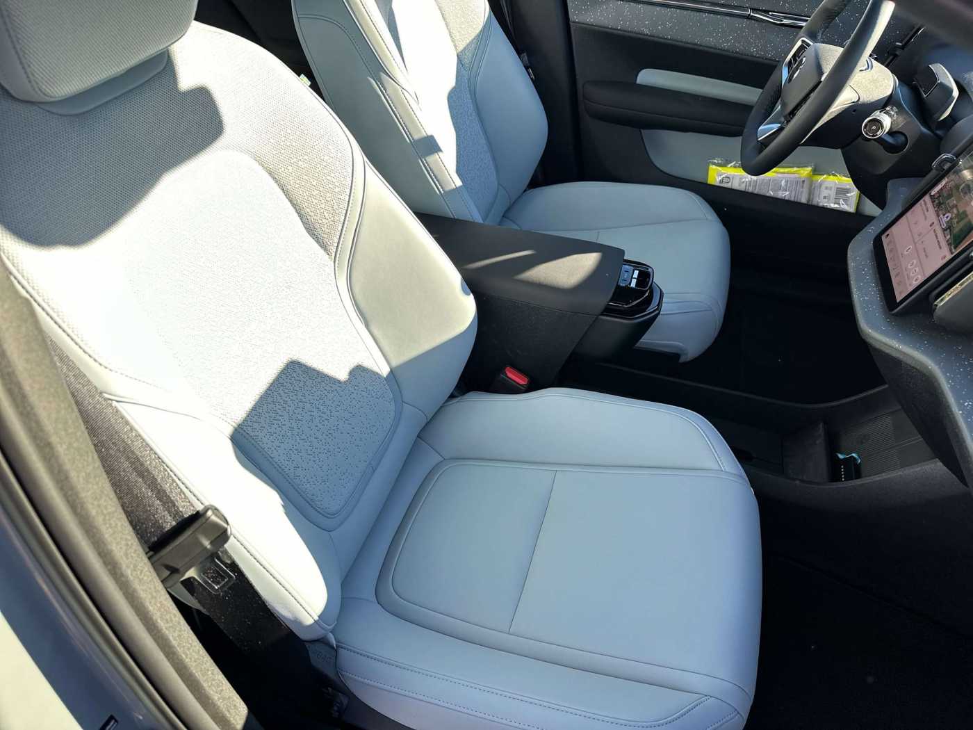 Volvo EX30 – Bild 10