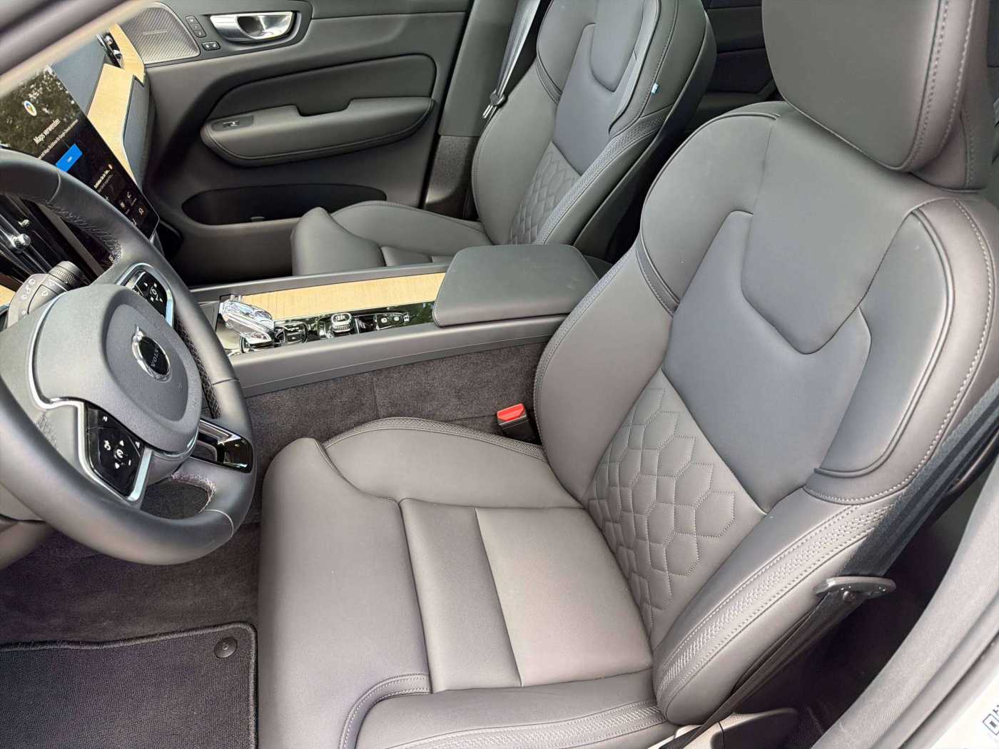 Volvo XC60 – Bild 8