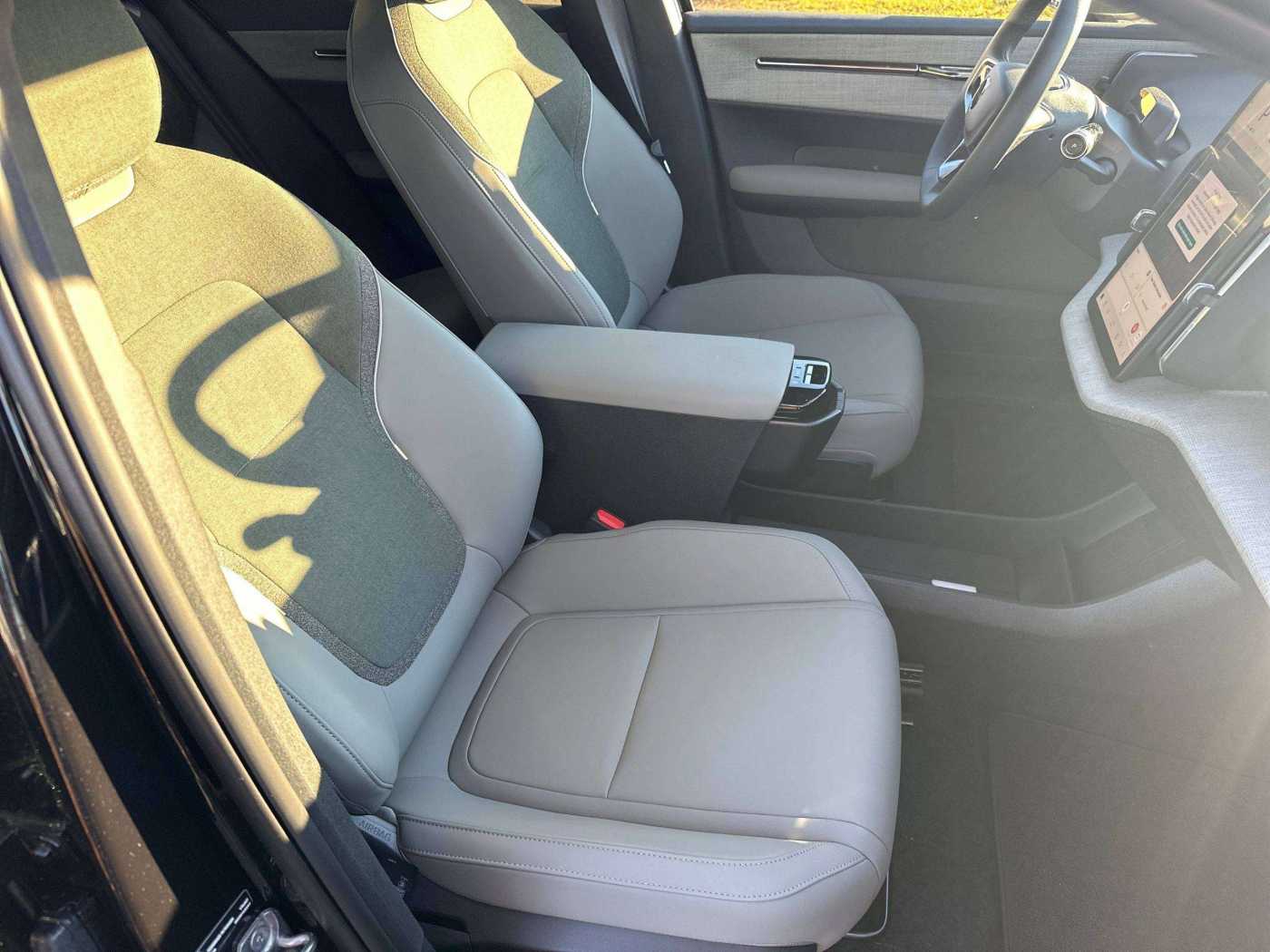 Volvo EX30 – Bild 10