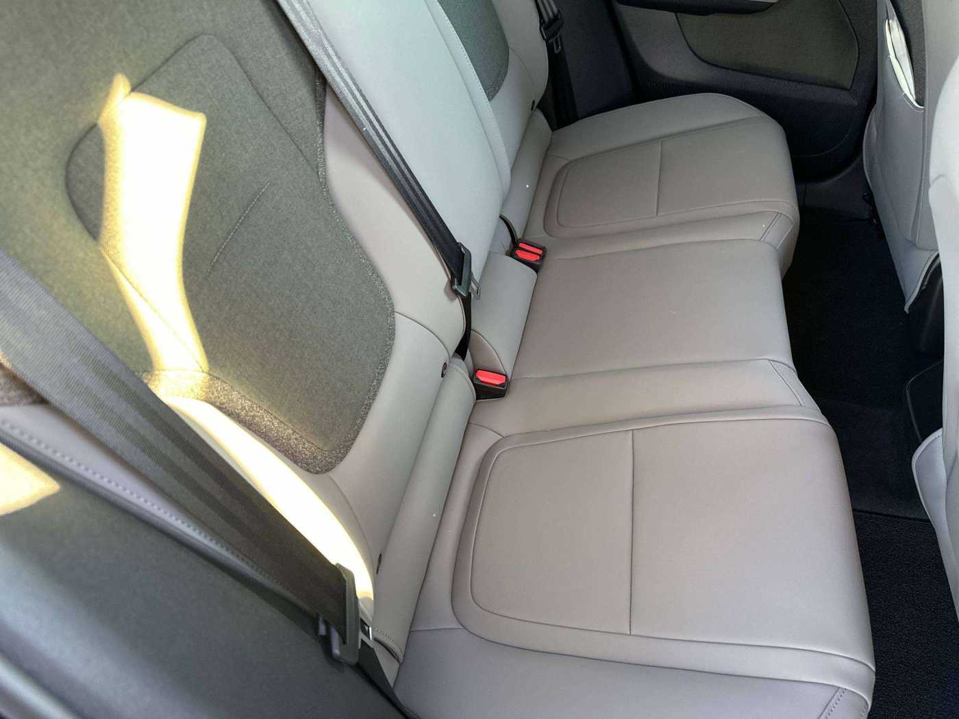 Volvo EX30 – Bild 11