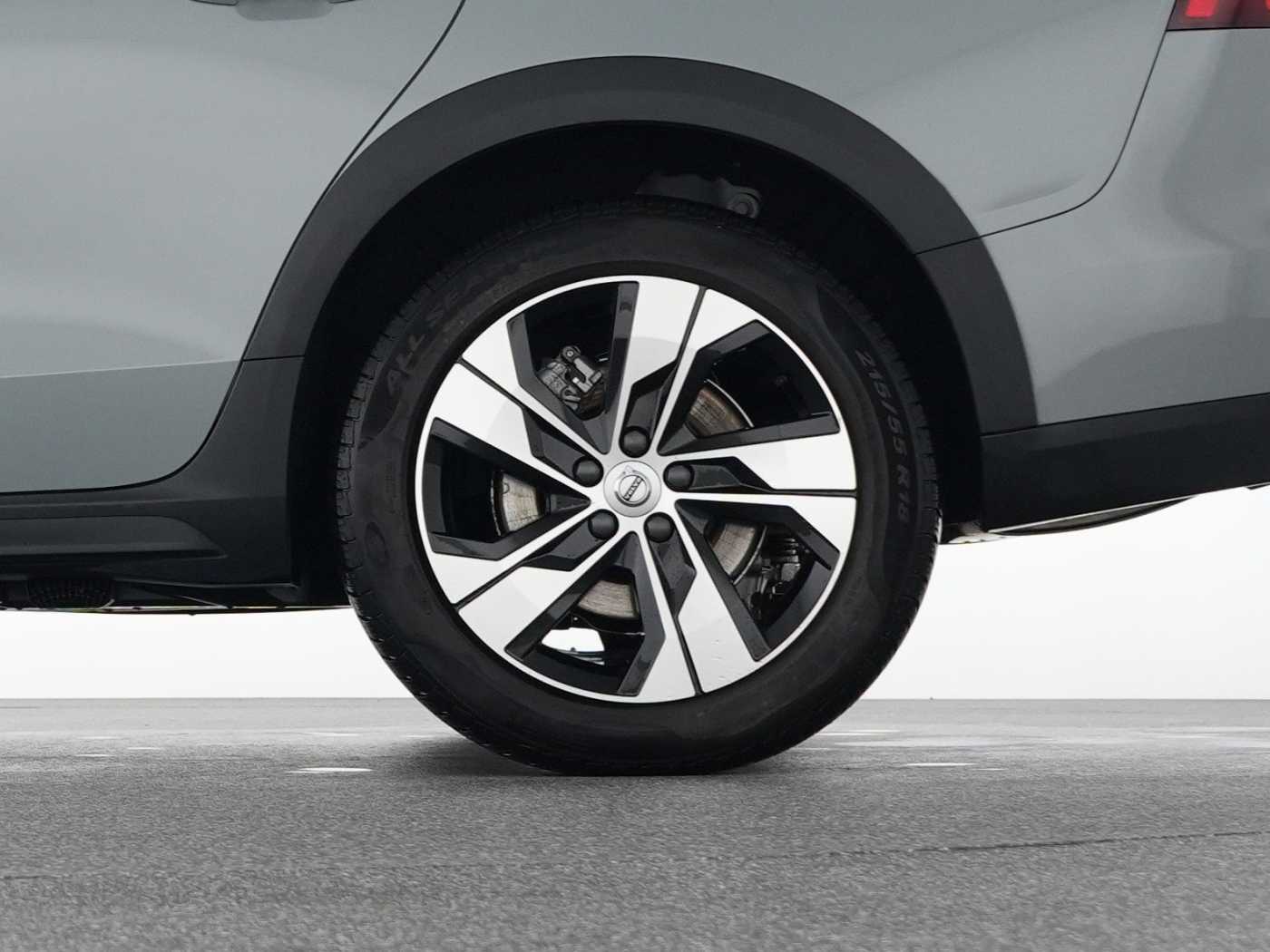 Volvo V60 Cross Country – Bild 21