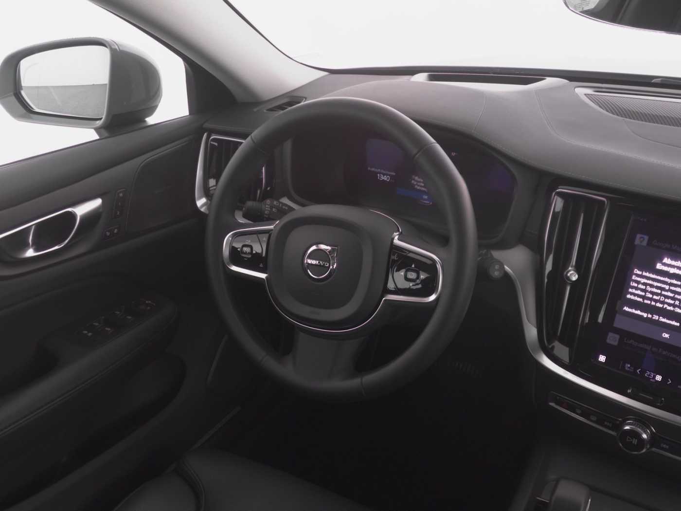 Volvo V60 Cross Country – Bild 4