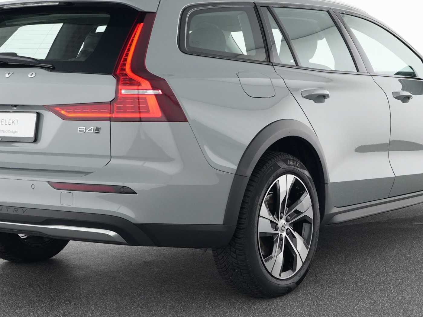 Volvo V60 Cross Country – Bild 10