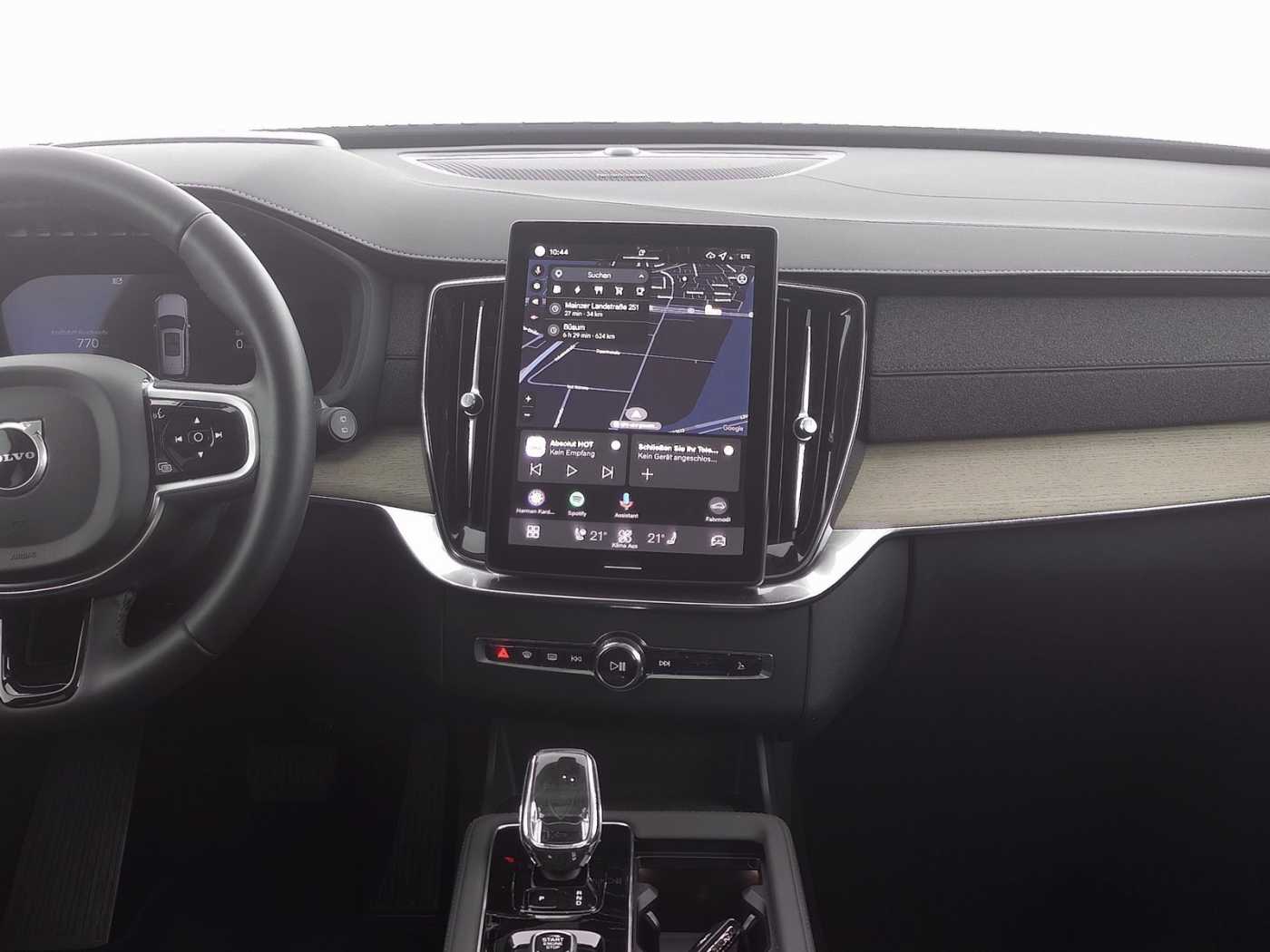 Volvo XC90 – Bild 6