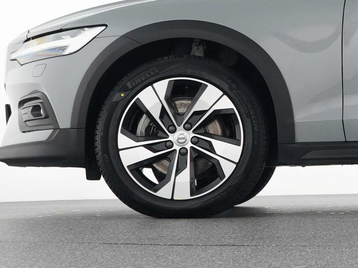 Volvo V60 Cross Country – Bild 20