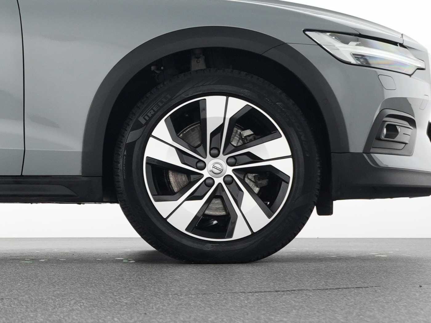 Volvo V60 Cross Country – Bild 22