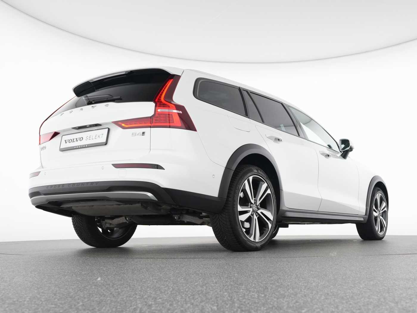 Volvo V60 Cross Country – Bild 8