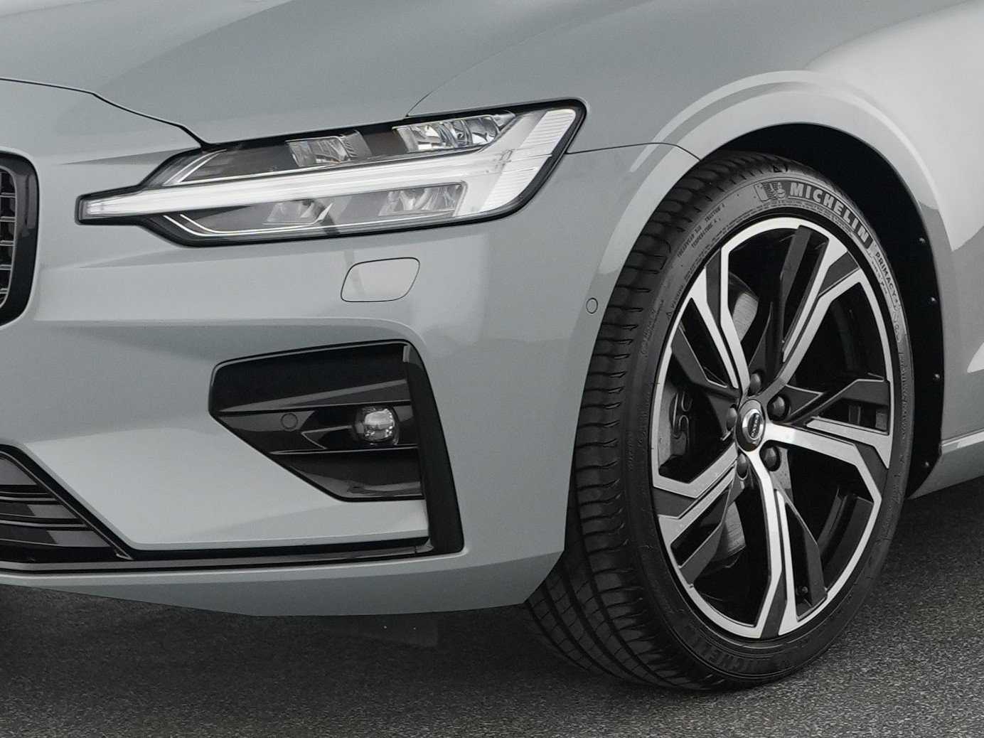 Volvo S60 – Bild 9