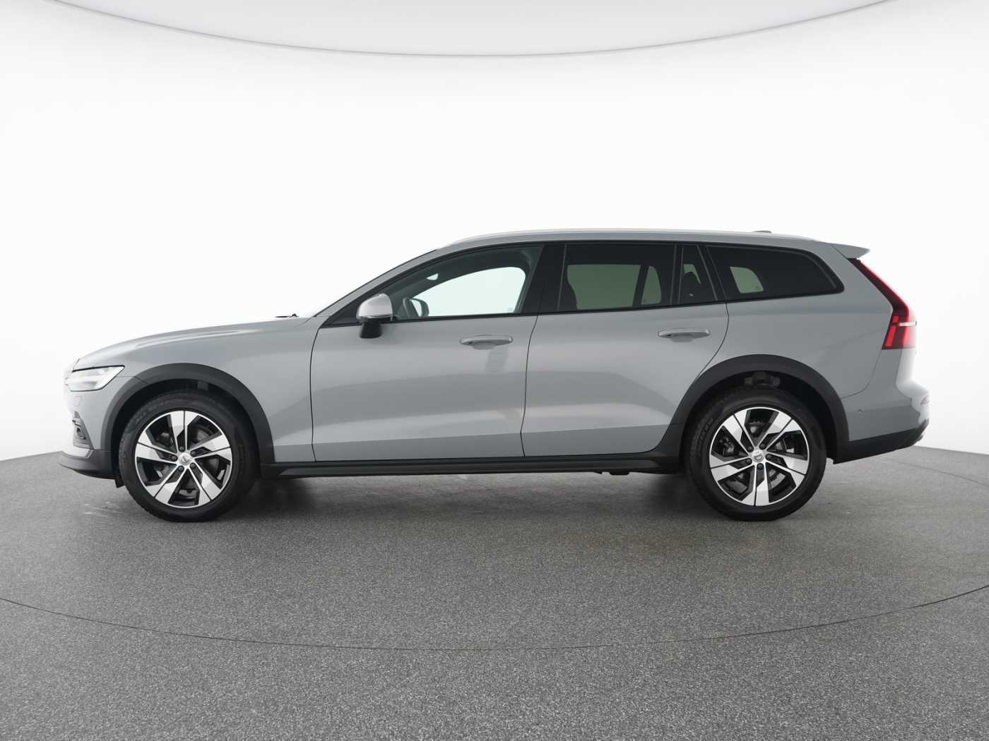 Volvo V60 Cross Country – Bild 11