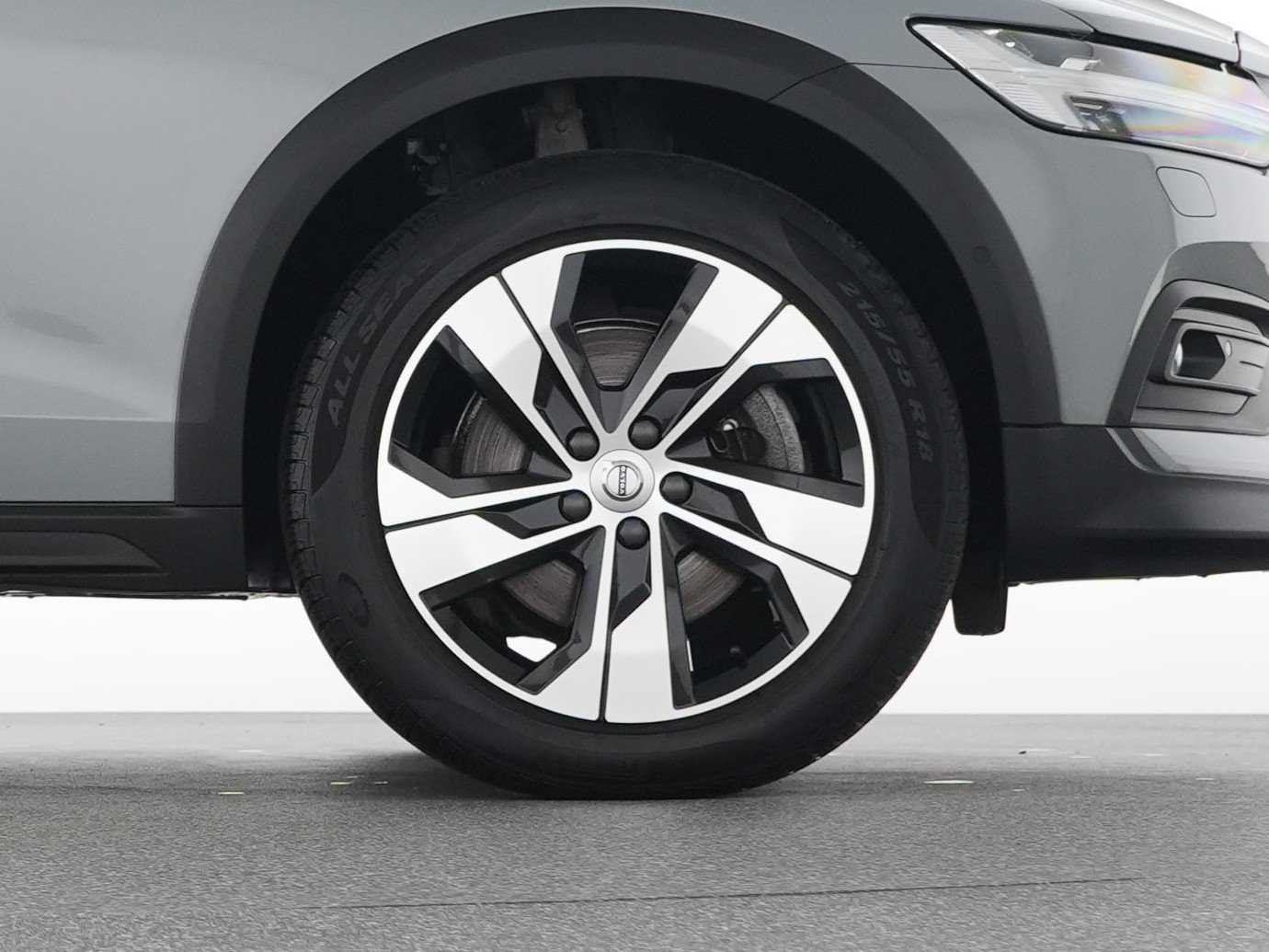 Volvo V60 Cross Country – Bild 22