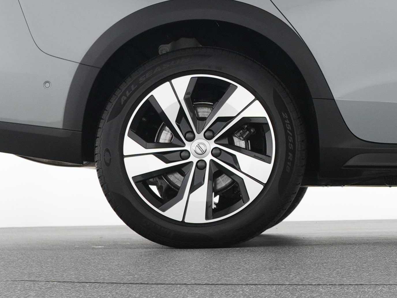 Volvo V60 Cross Country – Bild 23