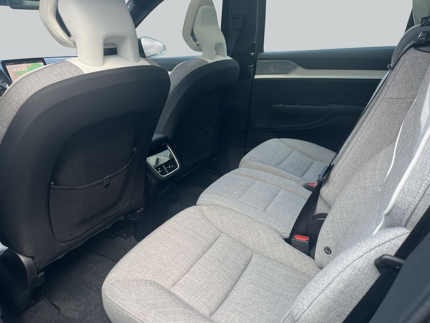 Volvo EX90 – Bild 10