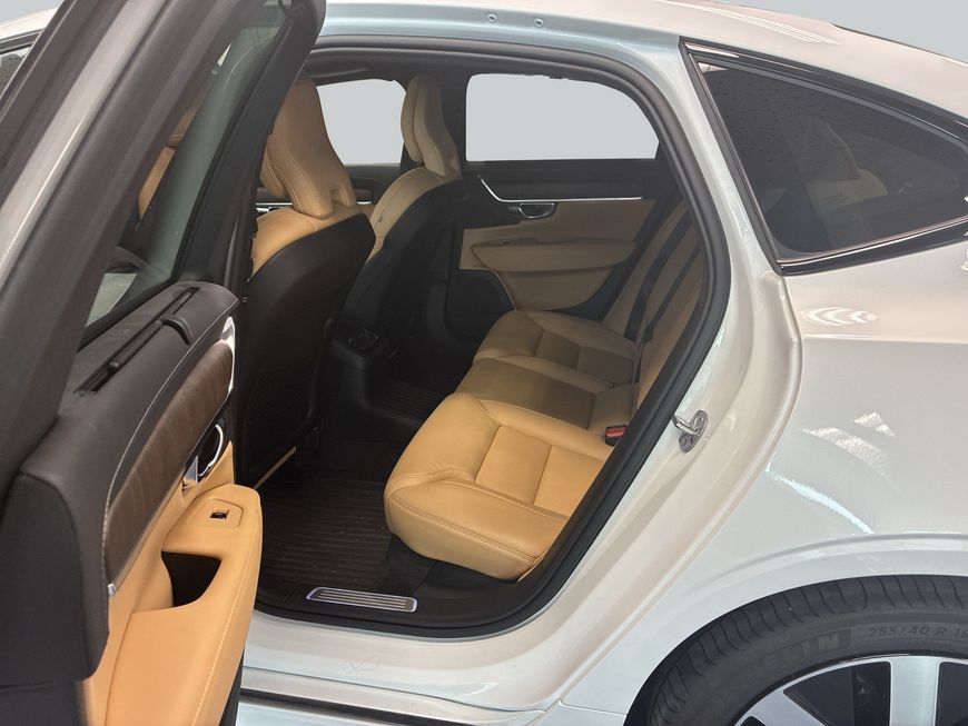 Volvo S90 – Bild 10
