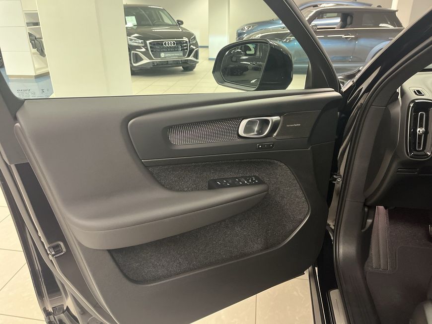 Volvo XC40 – Bild 12