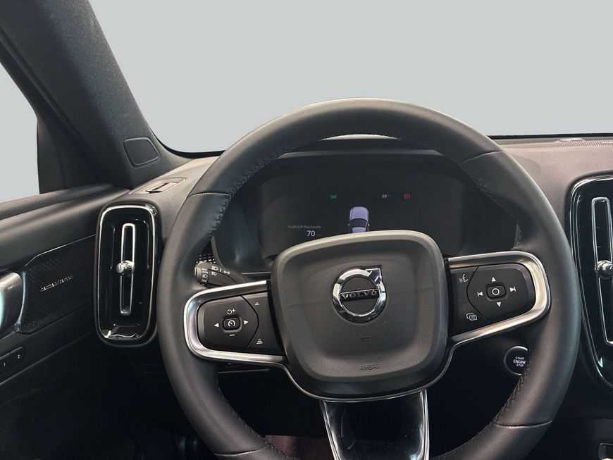 Volvo XC40 – Bild 12