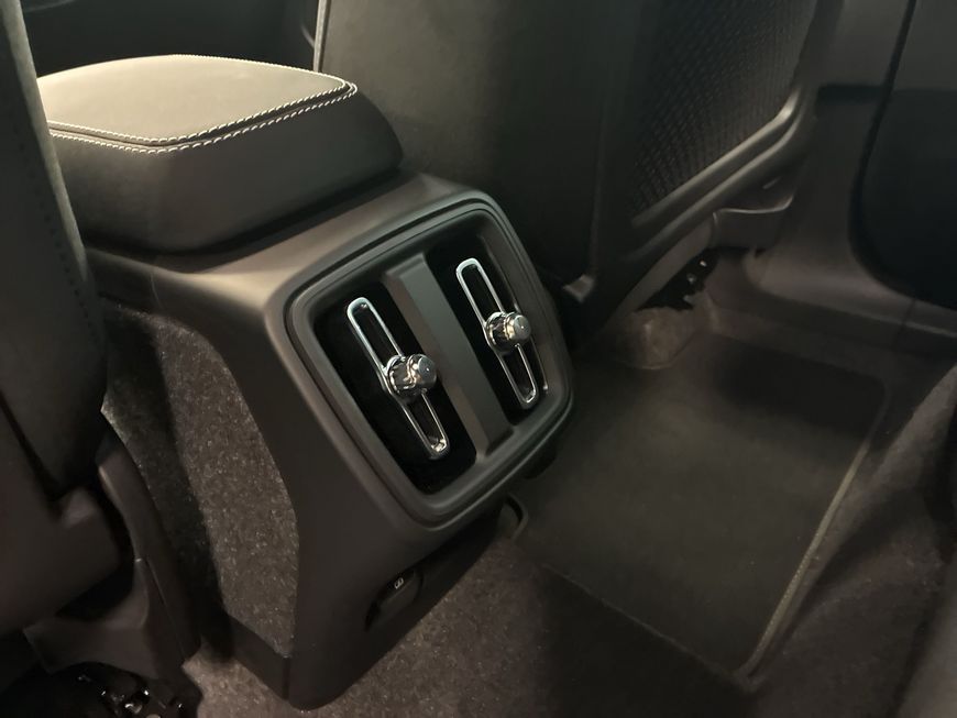 Volvo XC40 – Bild 22