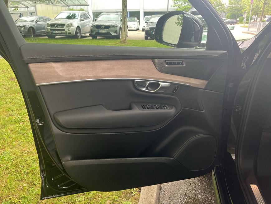 Volvo XC90 – Bild 12