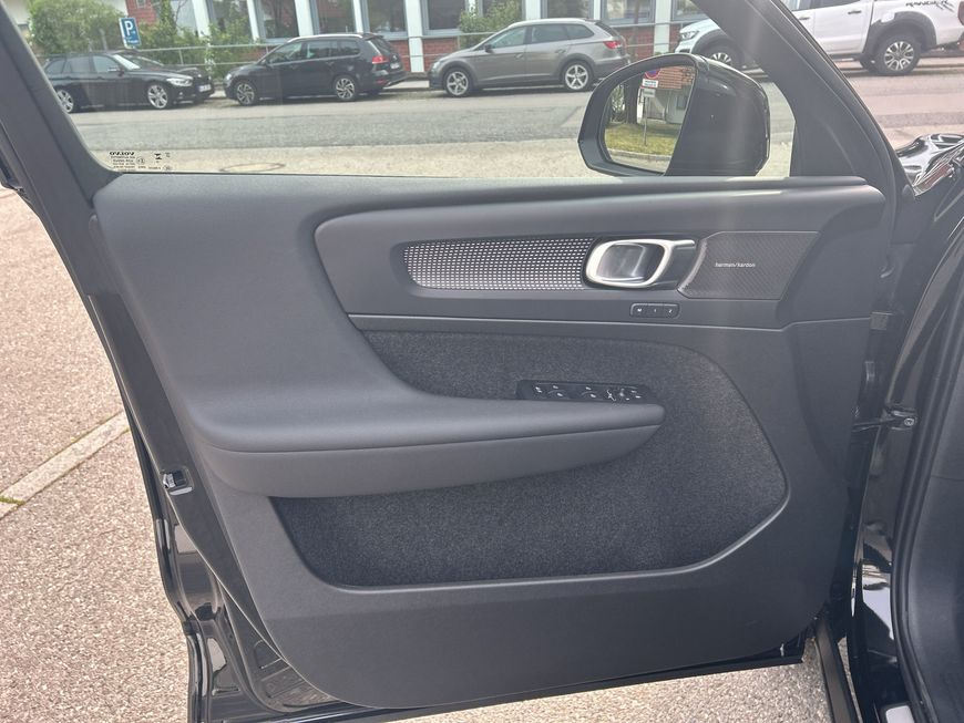 Volvo XC40 – Bild 12