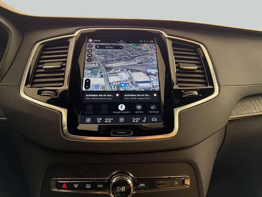 Volvo XC90 – Bild 15