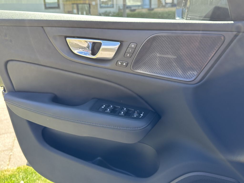 Volvo V60 Cross Country – Bild 10