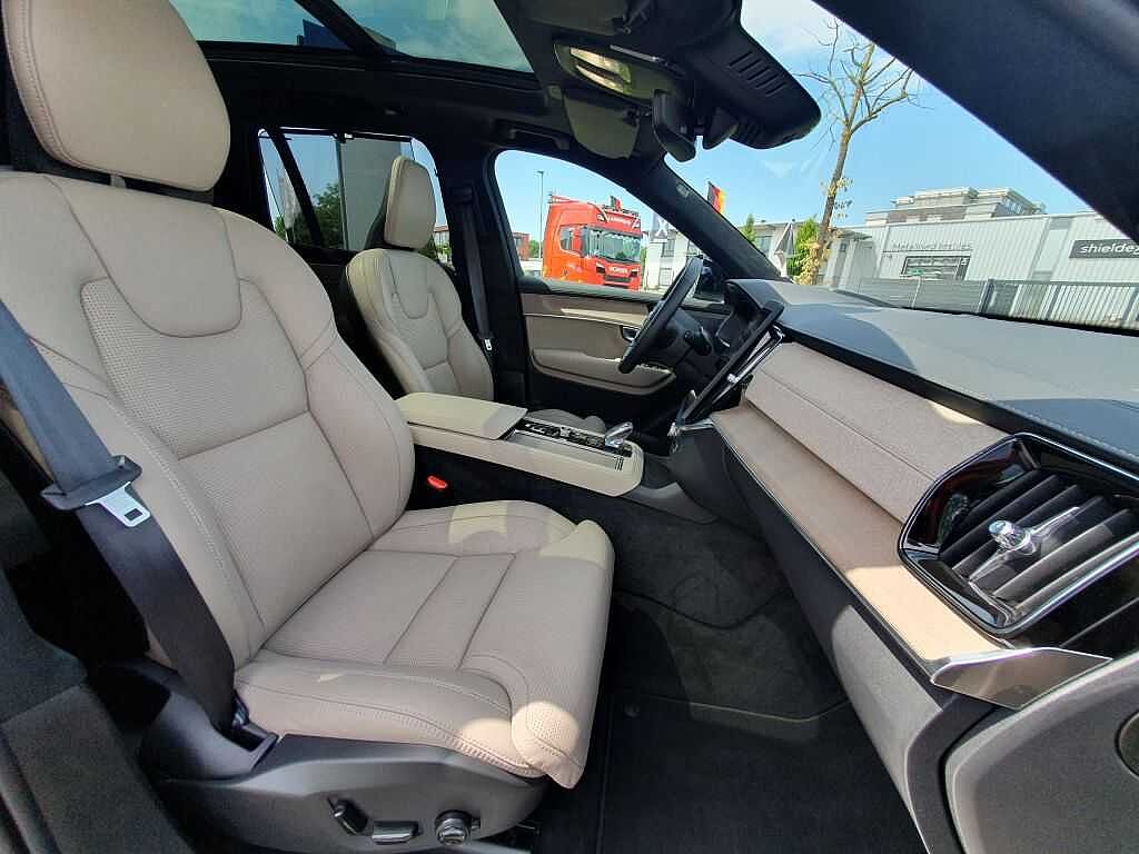 Volvo XC90 – Bild 12