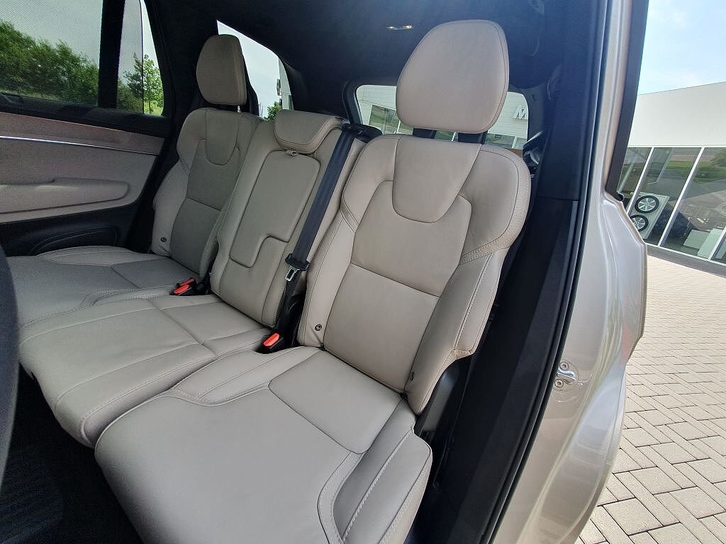 Volvo XC90 – Bild 13