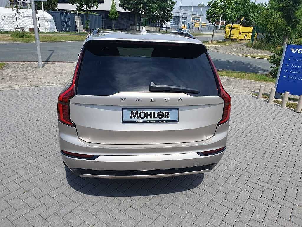 Volvo XC90 – Bild 8