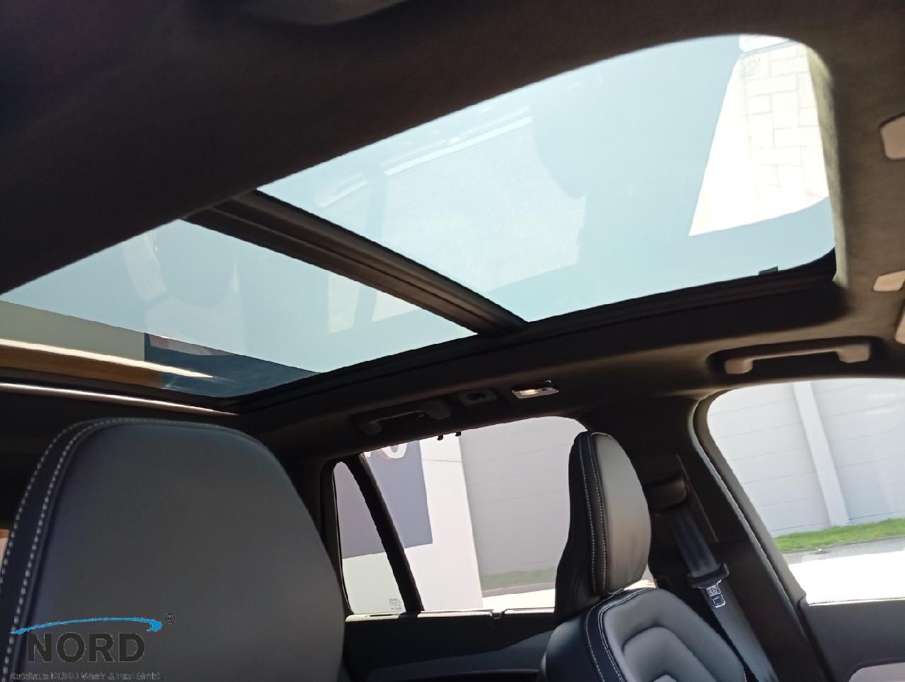 Volvo XC90 – Bild 17