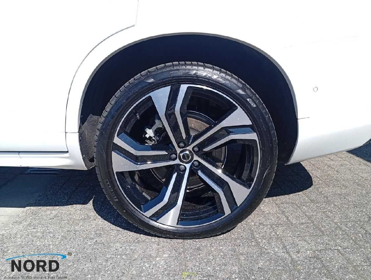 Volvo XC90 – Bild 6