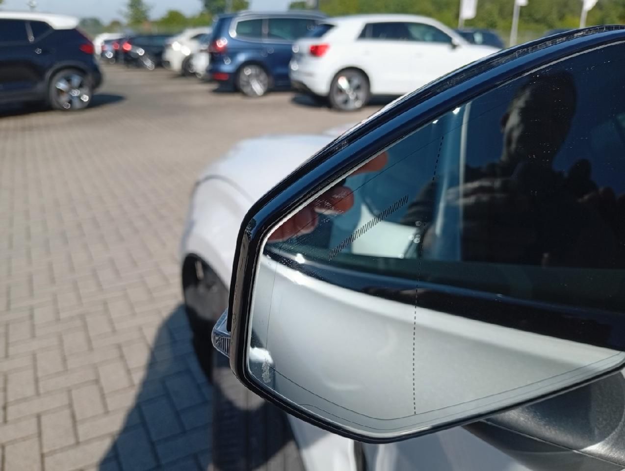 Volvo EX30 – Bild 12