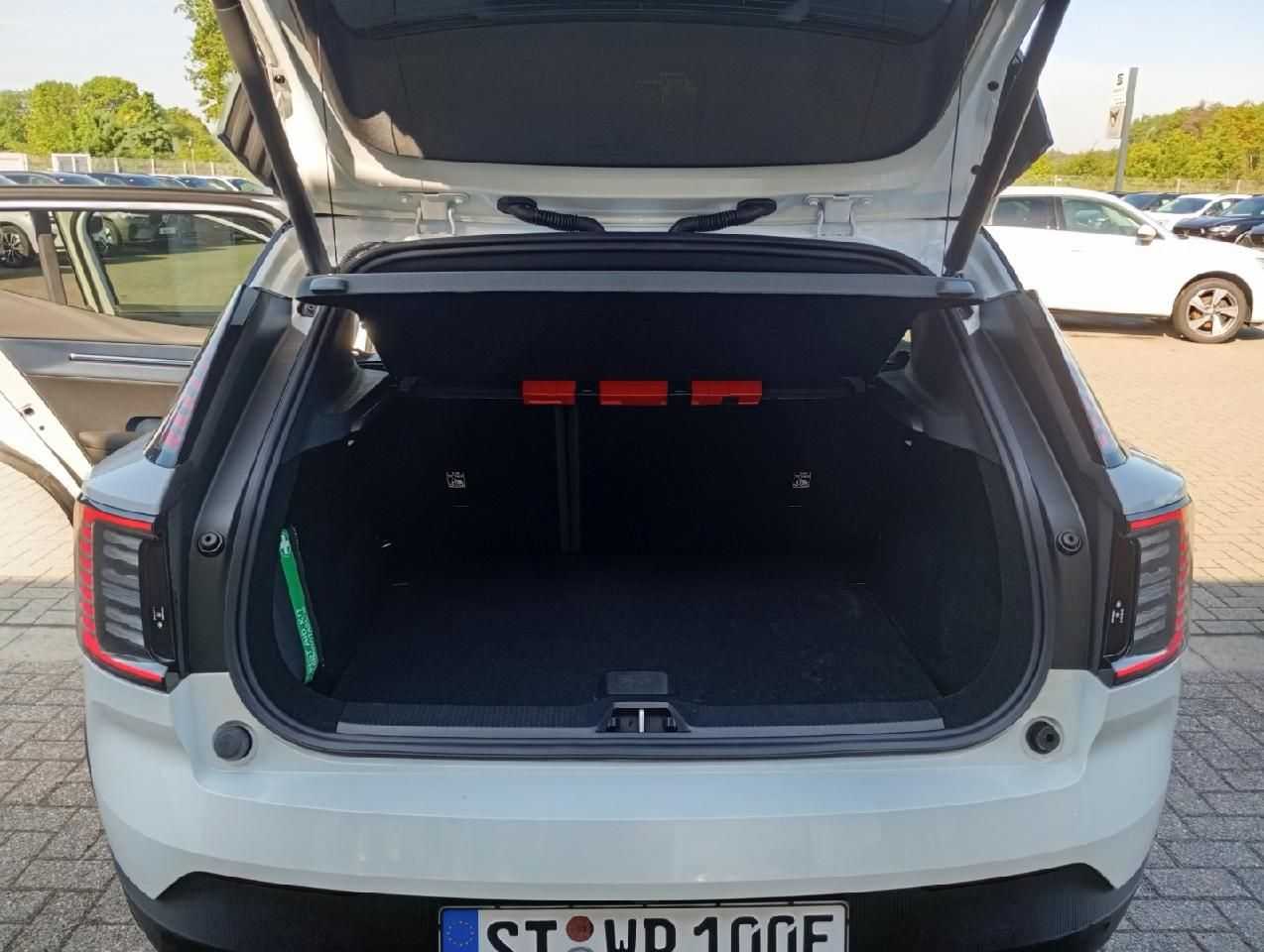 Volvo EX30 – Bild 15