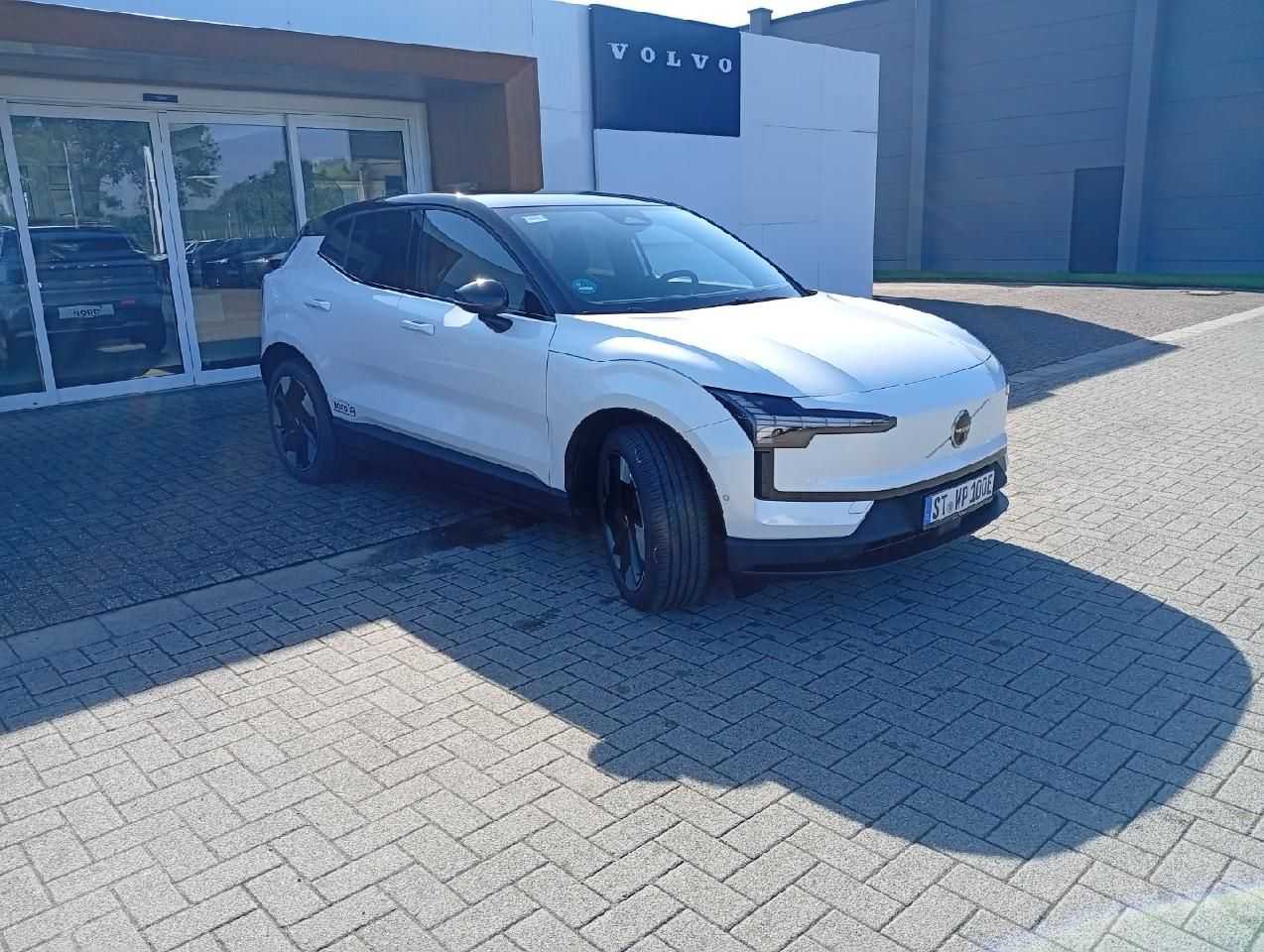 Volvo EX30 – Bild 3