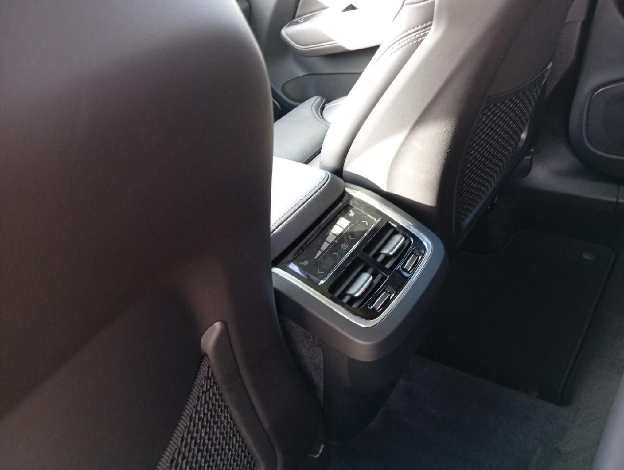 Volvo XC60 – Bild 12